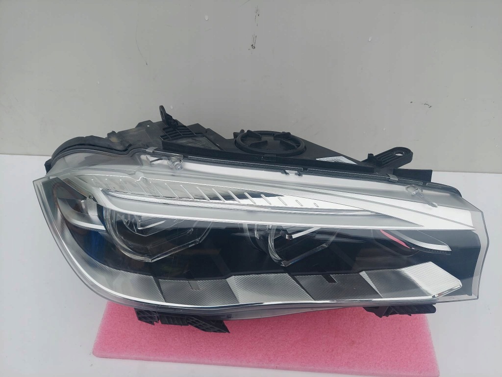 Bmw x5 f15 x6 рестайлинг  адаптивный led фара правый  перед Цена