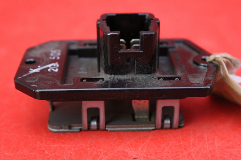 фото №5, Резистор обдув резистор suzuki swift iv mk6 05r