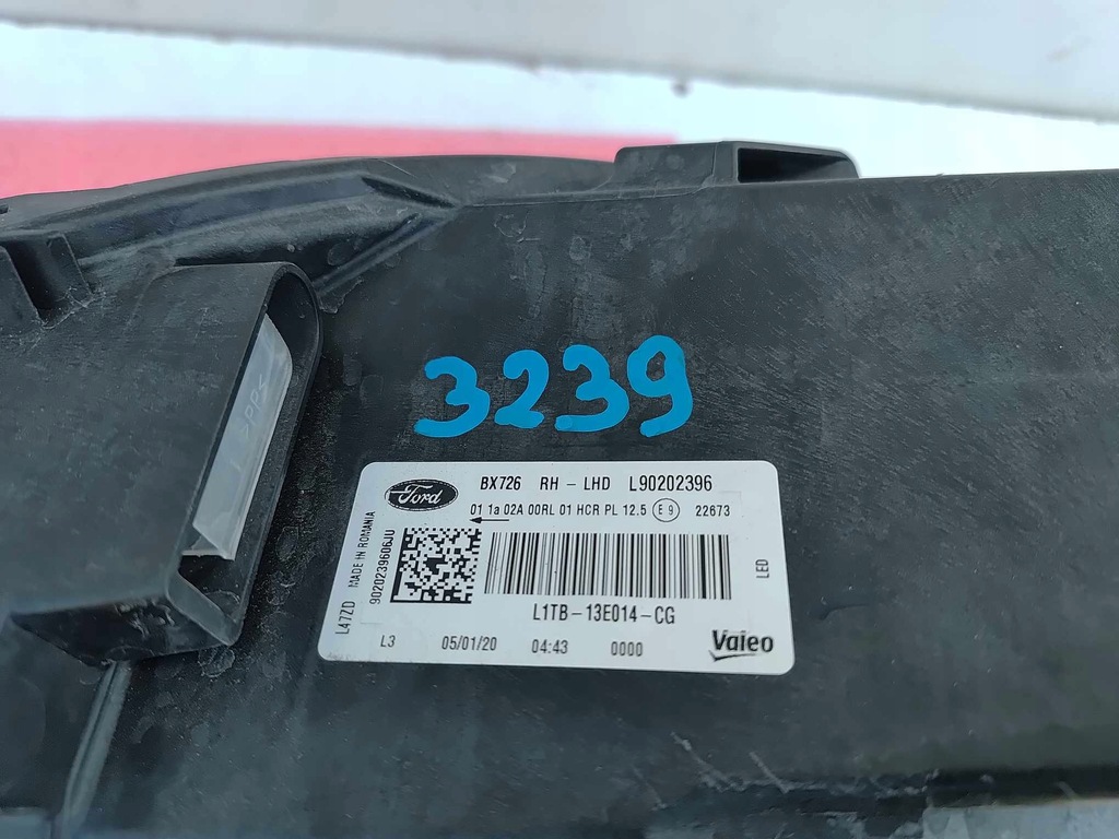 фото №11, Ford puma mk2 лампа правая перед передняя full led 3239