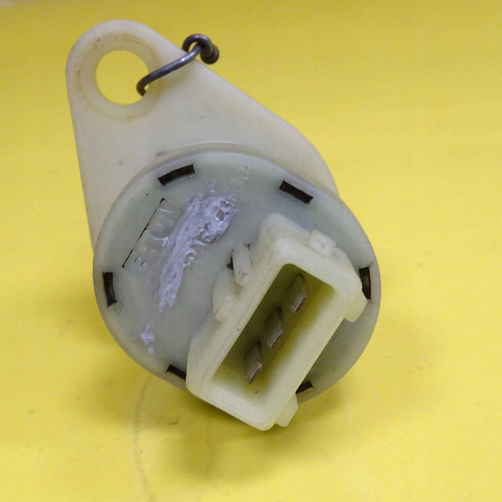 фото №4, Датчик скорости импульсатор peugeot 306 nr2