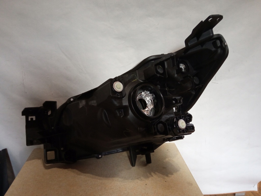 фото №2, Лампа перед mazda 2 ii