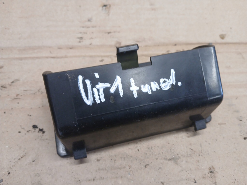 фото №5, Suzuki vitara i 1.6 пепельница w туннель