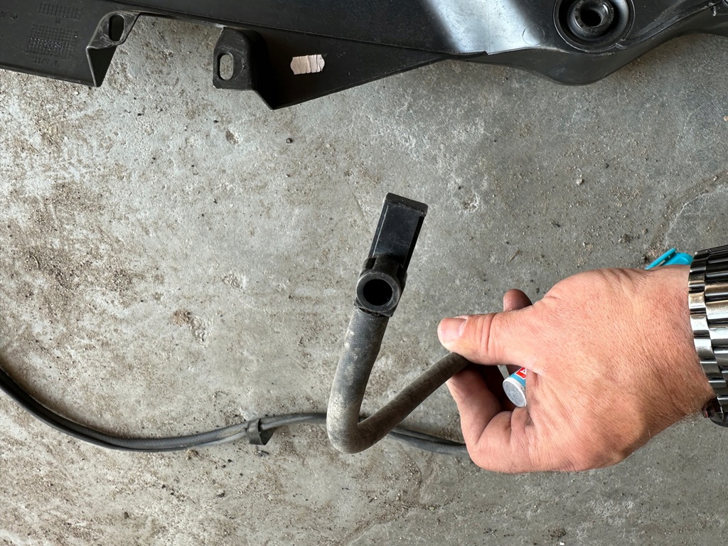 фото №7, Mercedes w218 cls w212 e klasa жабо