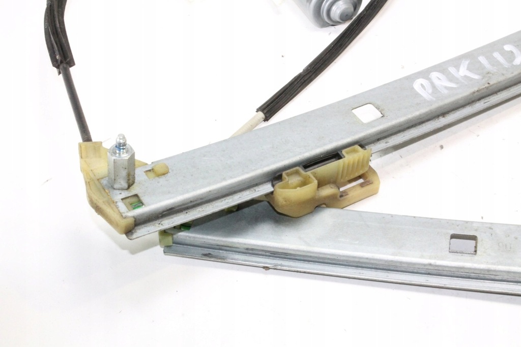 фото №7, Підйомник скло лівих передніх двері audi q5 8r 8k0959801b 2.0l