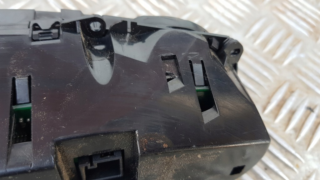 фото №10, Mercedes w211 панель кондиціонер перемикач a2118300190