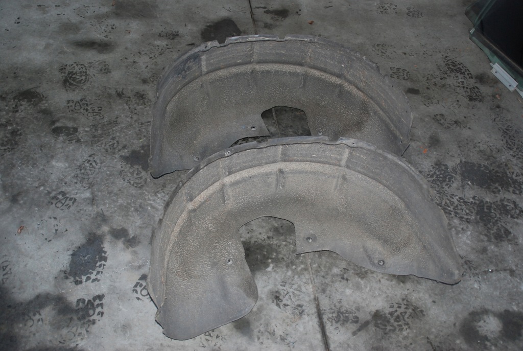 фото №2, Підкрилок p / l задня volvo xc90