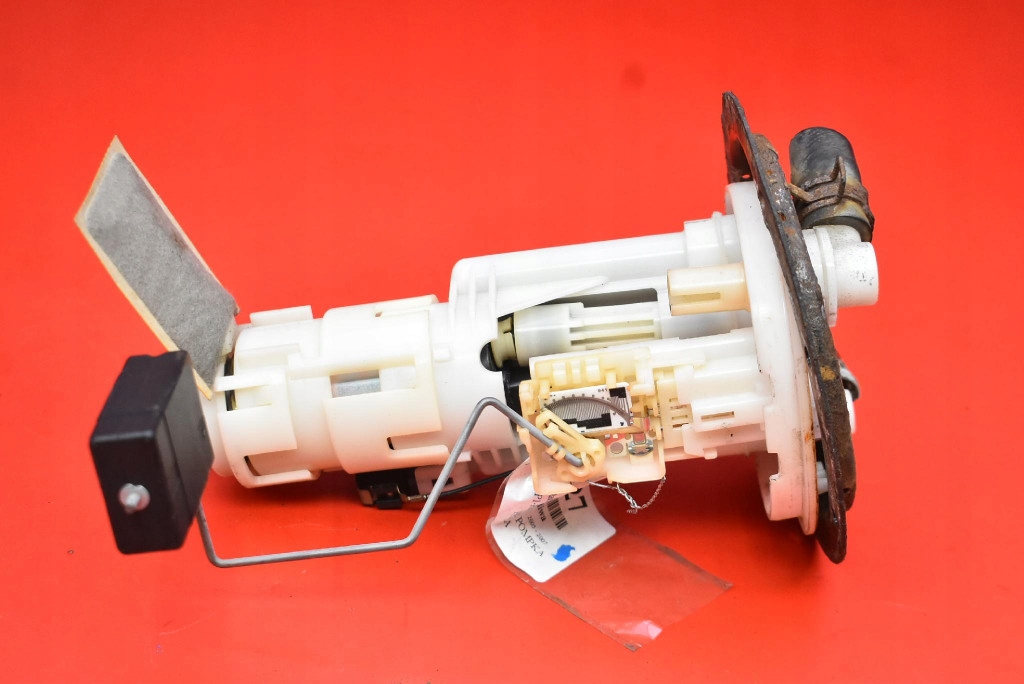 фото №5, Помпа насос топлива 23210-b1010 daihatsu sirion 2 ii m300 1.3 16v 05-07