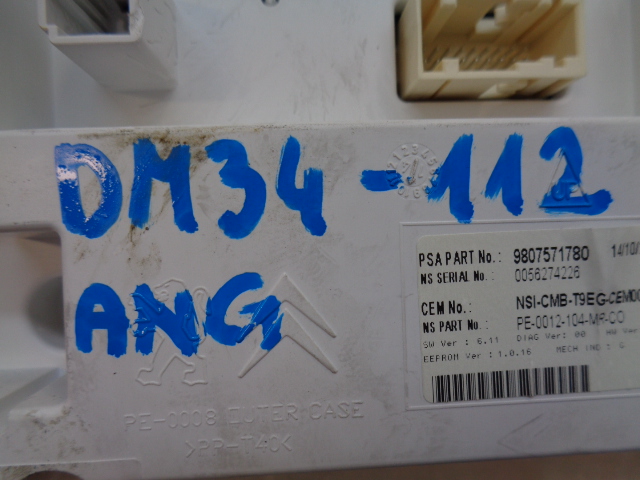 фото №10, Peugeot 308 t9 счетчик приборы 9807571780 anglia