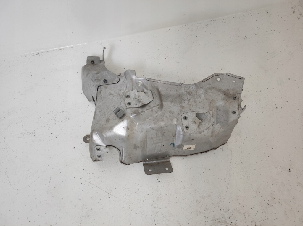 фото №1, Bmw 2 f44 1.5 grand coupe защита тепловая 9845364