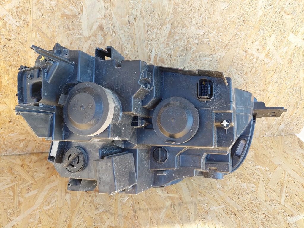 фото №11, Opel combo e 2019 лампы передние