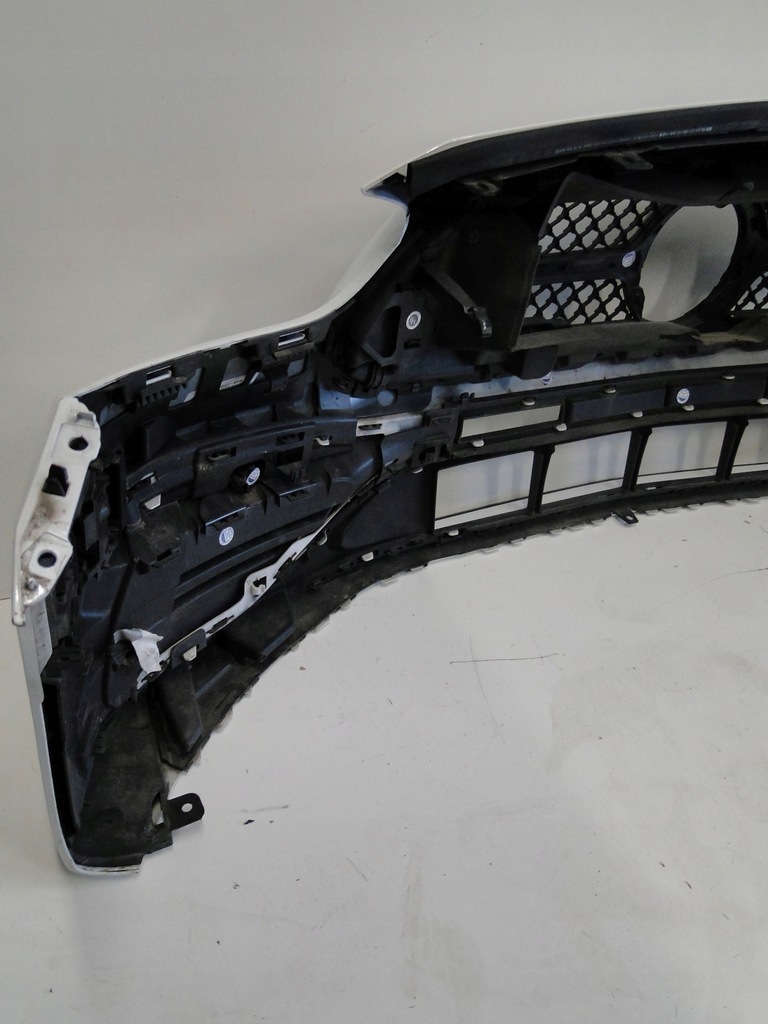 фото №14, Mercedes бампер передний amg na pts белый c klasa 206 w206 s206