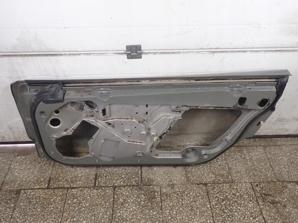 фото №10, Дверь правое передние chevrolet corvette c5