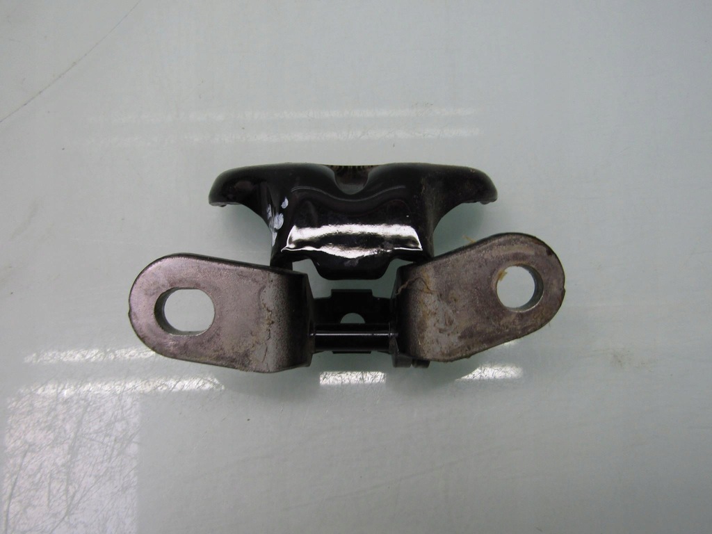 фото №1, Stonic 18r петля двері правий задня задній верхній