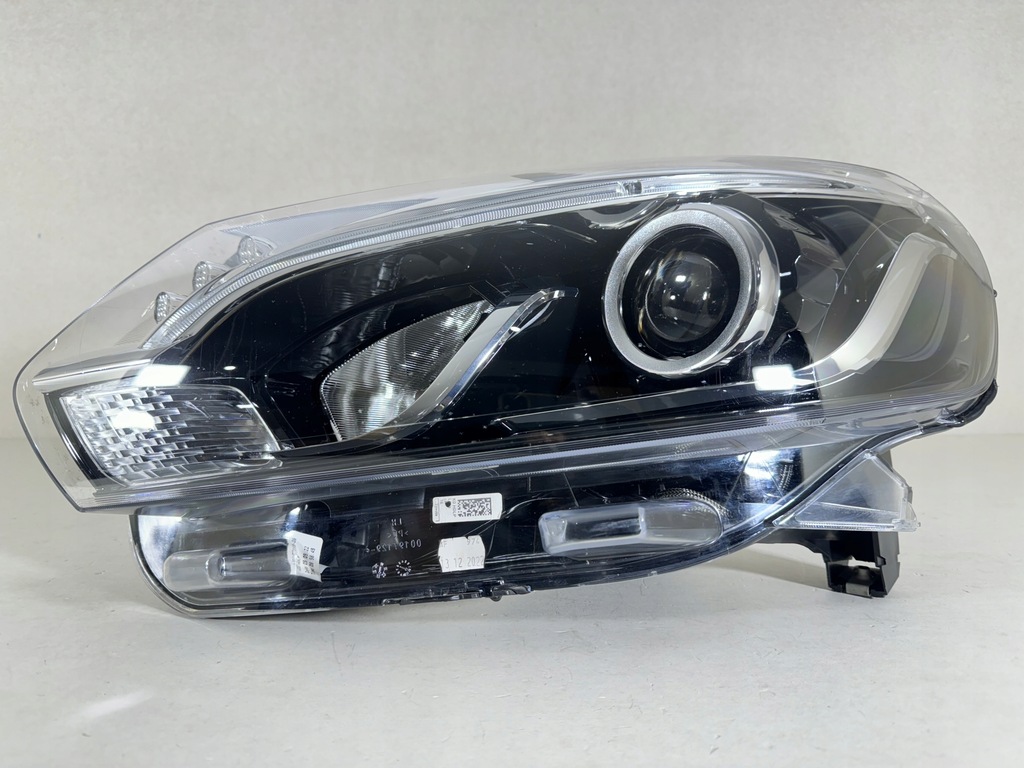 фото №1, Toyota proace bi-xenon led лампа ліва перед фара eur kpl - super