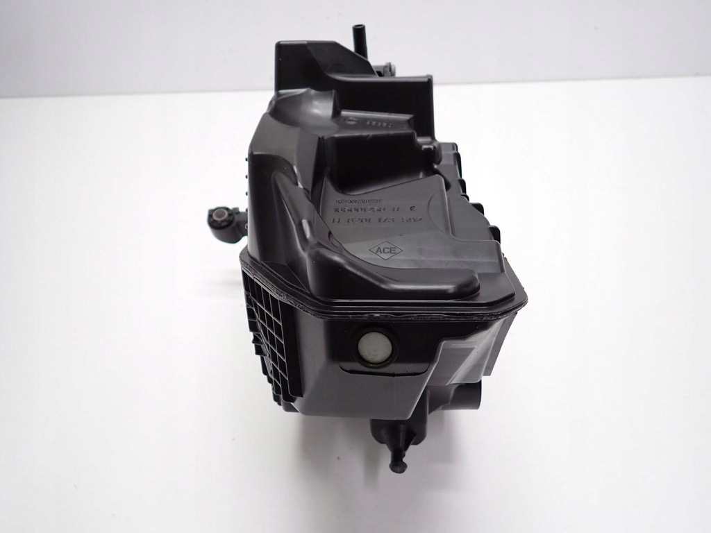 фото №4, Корпус фільтра повітря оригінал 165001258r renault clio iv 0.9 tce 18r