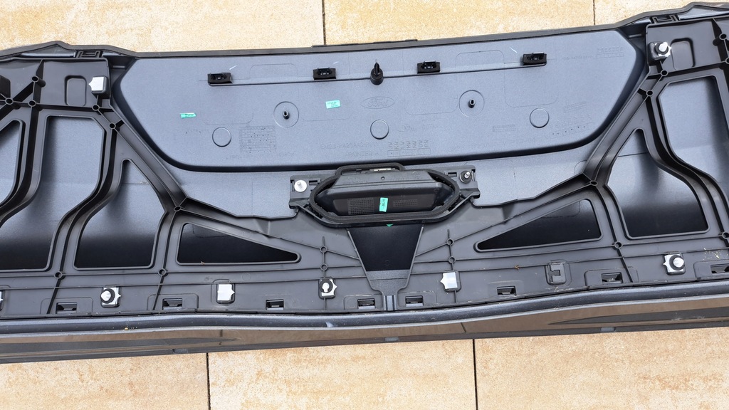 фото №11, Ford s-max mk2 lift накладка крышки задняя комплектная