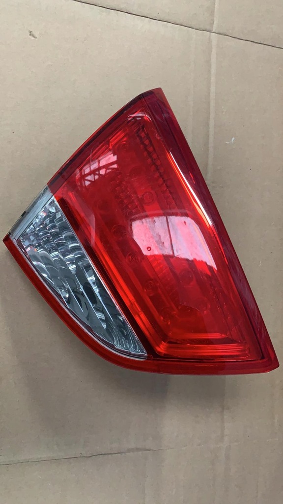 фото №1, Hyundai ix35 2011- лампа задняя левая w крышка обычная