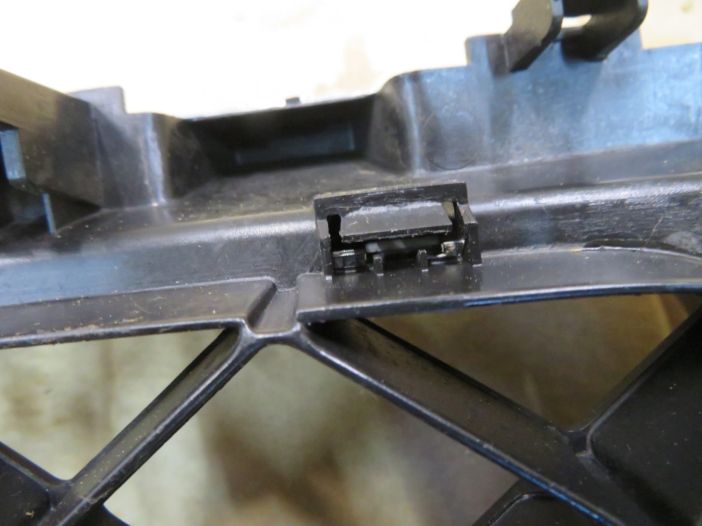 фото №13, Nissan navara d40 lift 10-14 решітка радіатора решітка радіатора