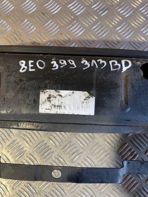 фото №9, Підрамник передні audi a4 avant 8ed, b7 8e0399313bd 2.0l дизель 2006