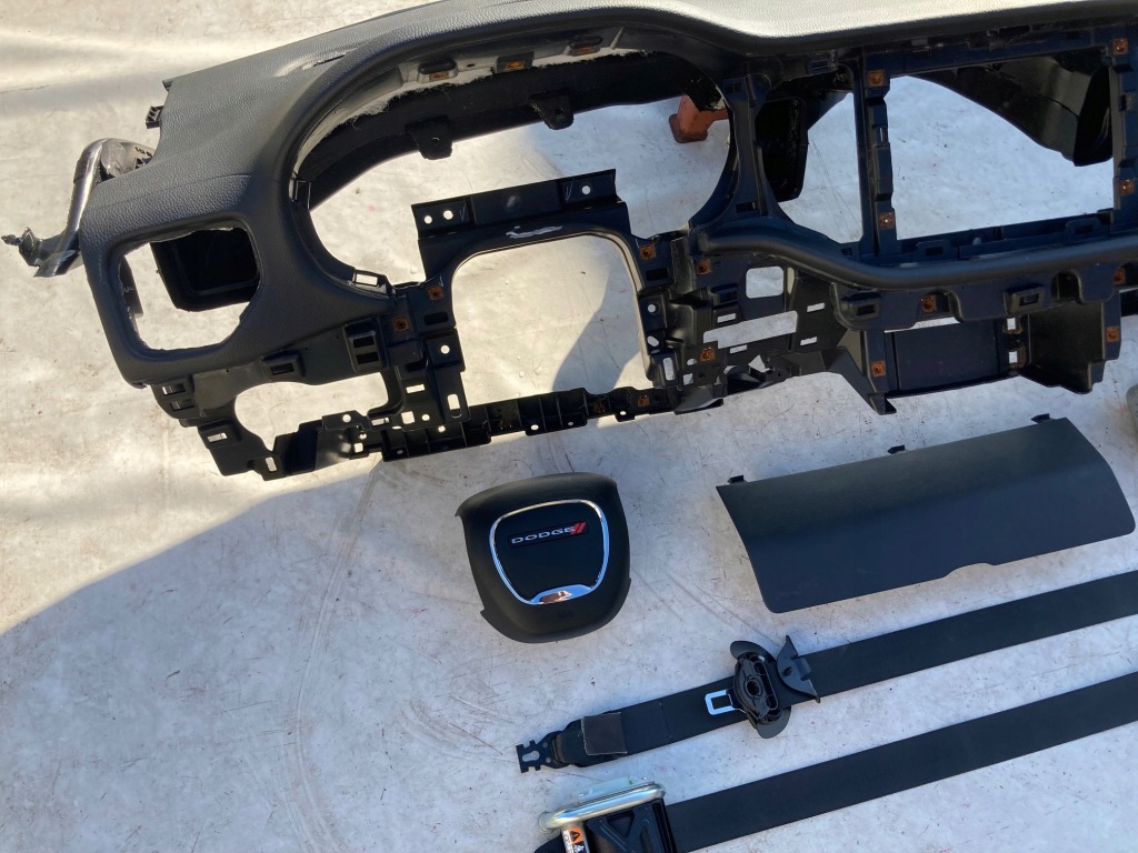 фото №4, Dodge durango lift панель приладів панель приладів консоль подушки безпеки ремені