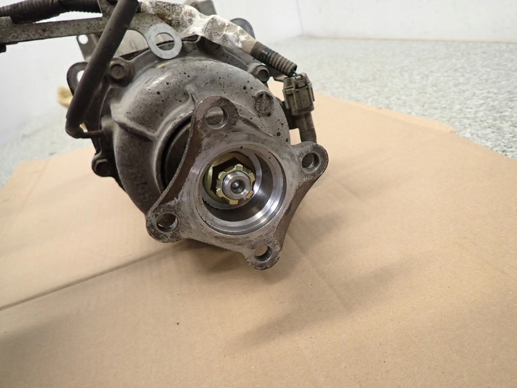 фото №6, Nissan xtrail t30 2.0i aut 01-07 головка мост заднего дифференциал мост