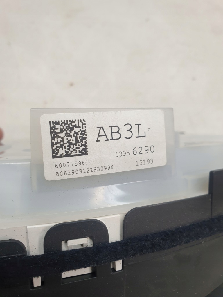 фото №12, Opel zafira c 12-16 cdti счетчик приборы перед 13356290 ab3l