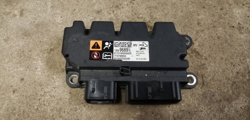 фото №1, Opel adam модуль подушок 13589689