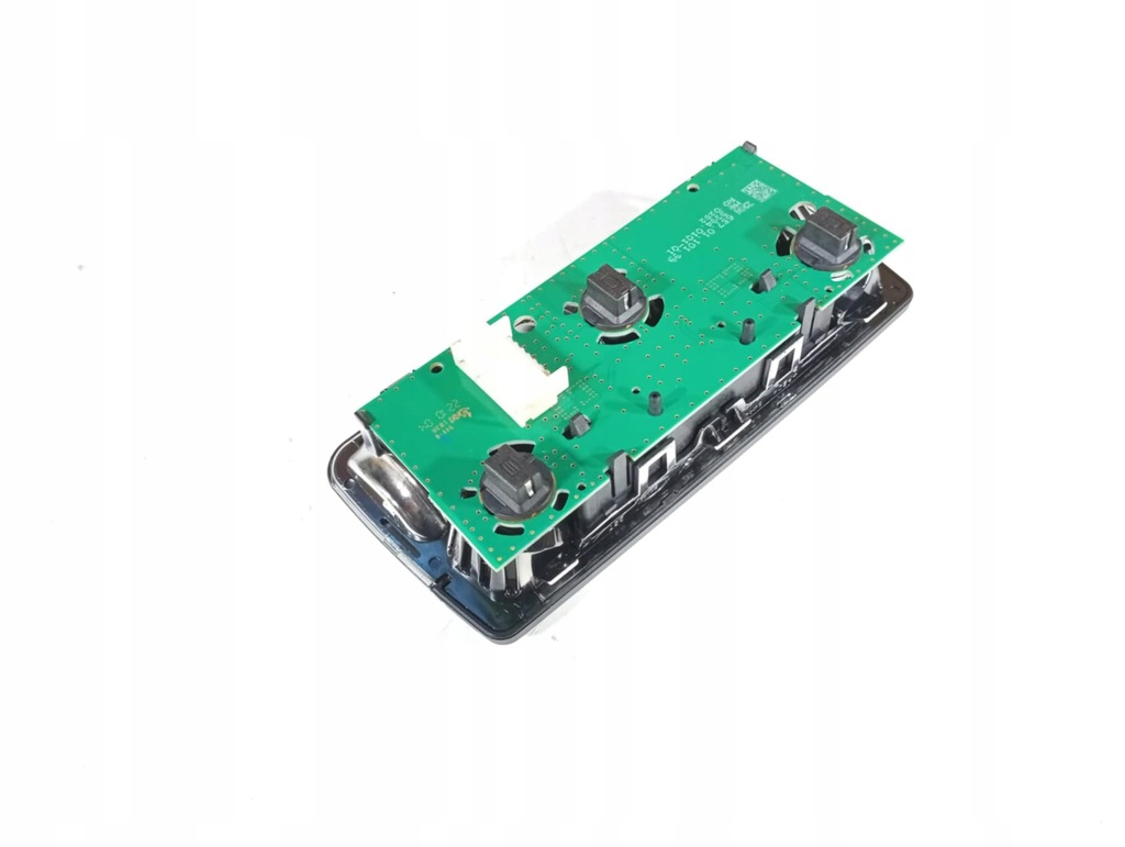 фото №5, Лампа освітлення салону задня задня bmw f10 f11 f07 9163699