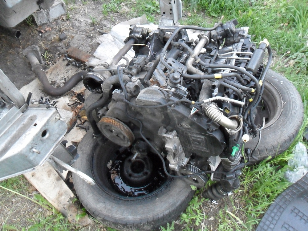 Купити Peugeot citroen 1.6hdi піддон масляна