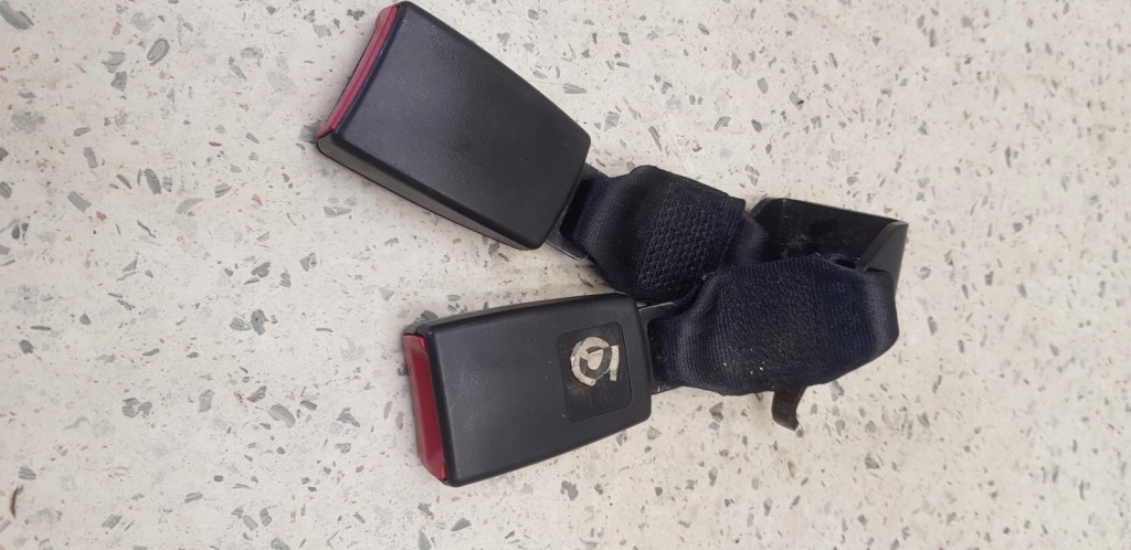 фото №1, Кліпса замок поперечина задня сидіння alfa romeo 159