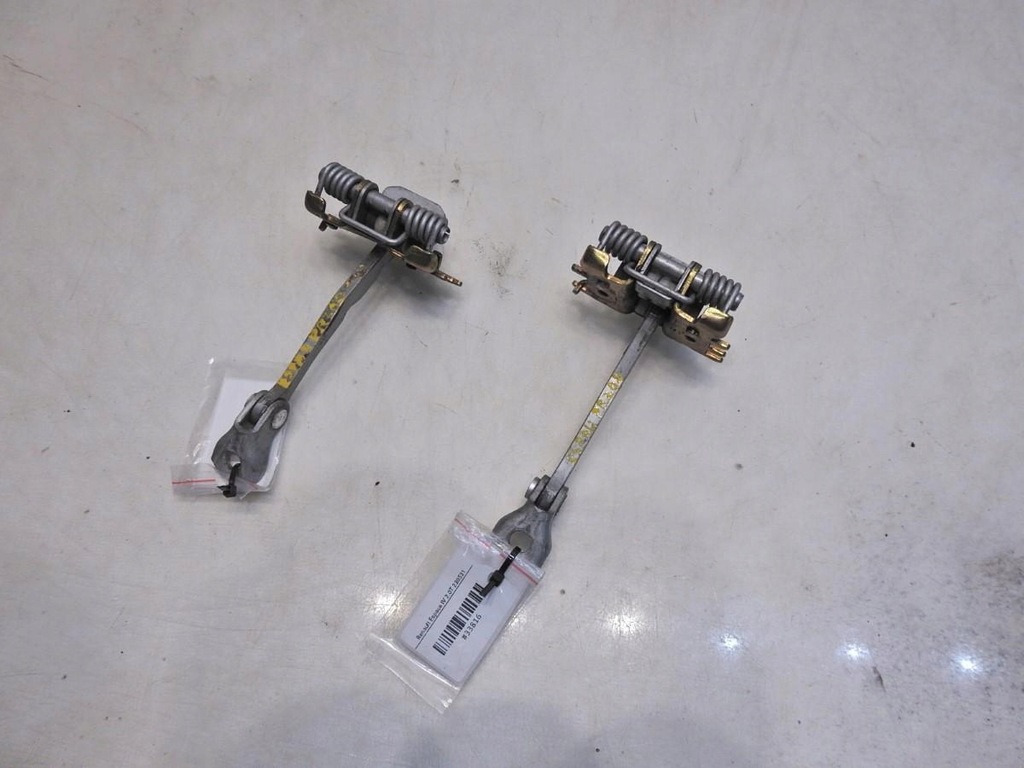 фото №2, Обмежувач двері перед renault espace iv 070660