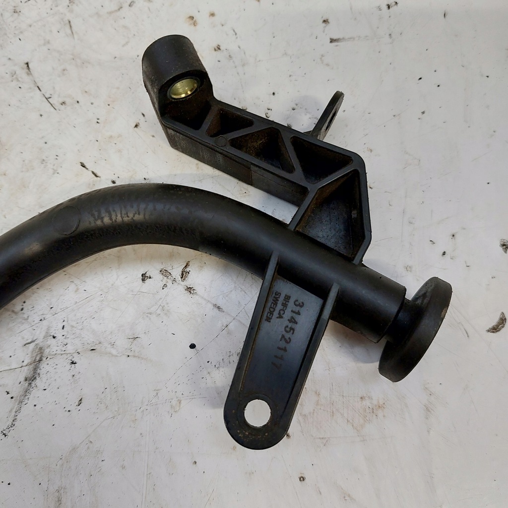 фото №5, Volvo v40 ii 2,0d d4204t14 трубка щуп оливи 31452117