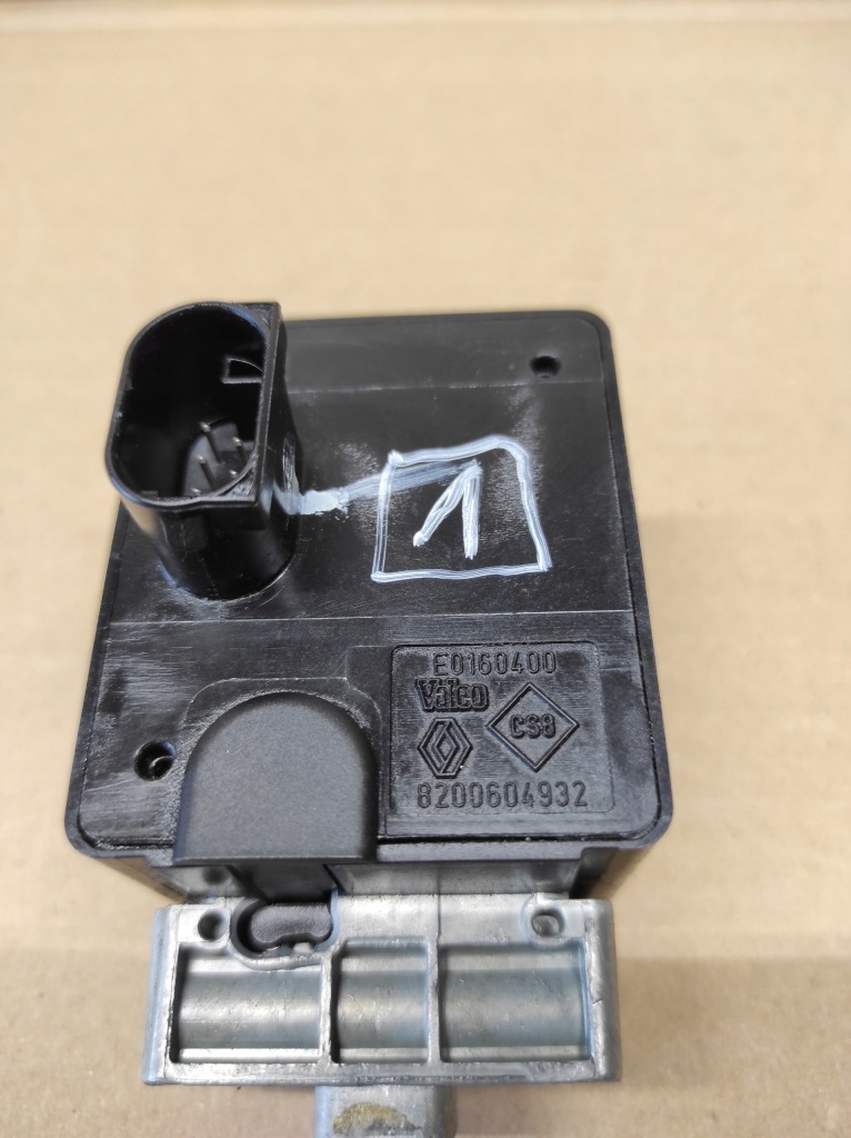 фото №4, Блокировка руля renault scenic iii ii megane iii ii 8200604932