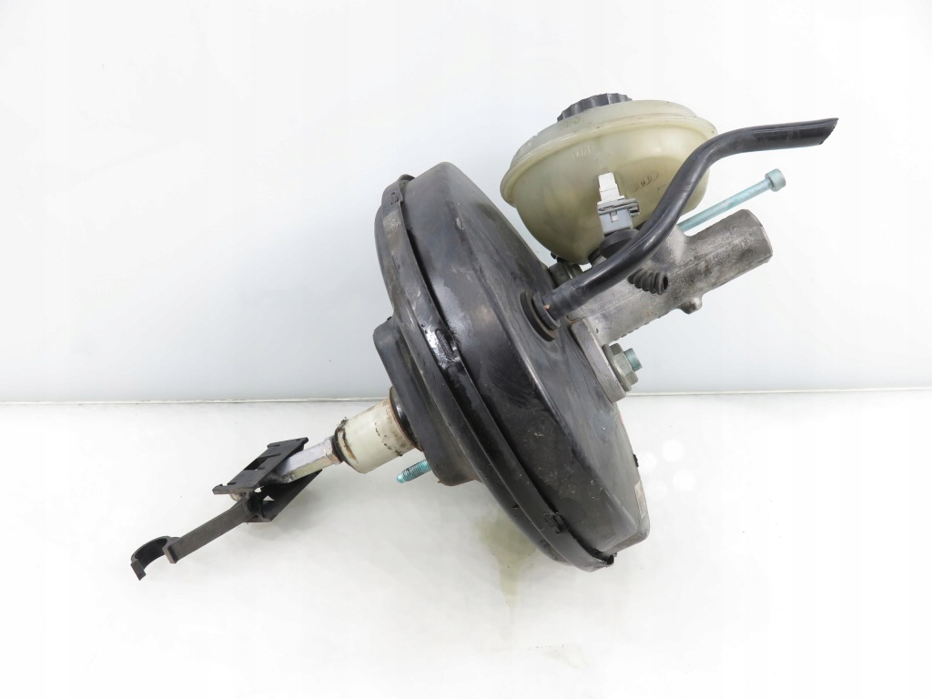 Усилитель тормозов vw passat b5 1.8 8d0612105f Недорого