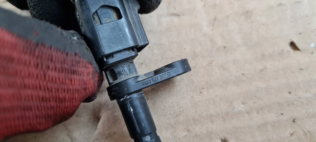 фото №12, A5 8w датчик abs задняя 4m0927807c a4 b9 8w q5 q7