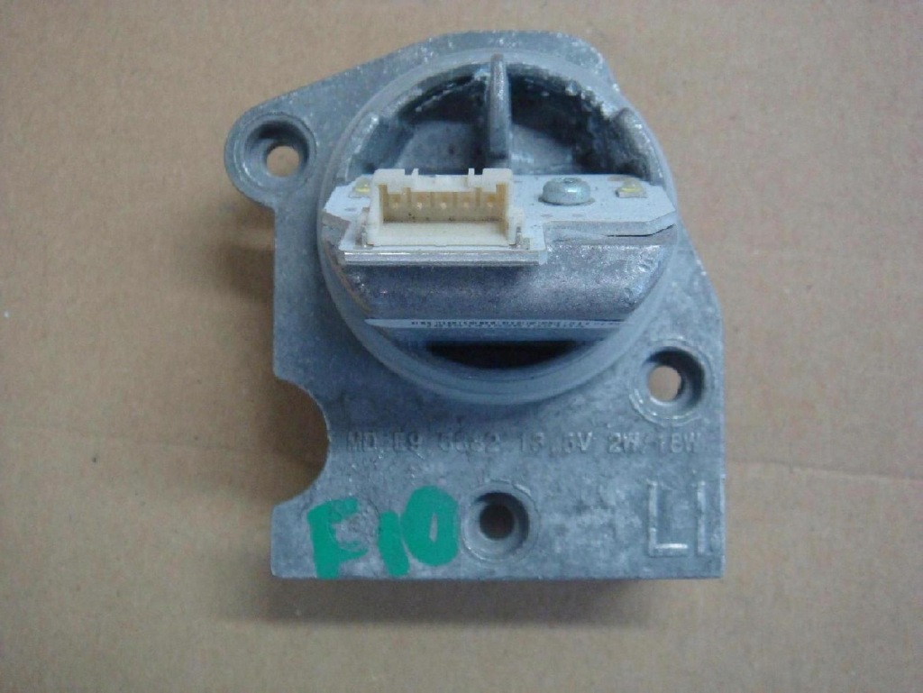 Купити Bmw f10. модуль світло led md e9 5882