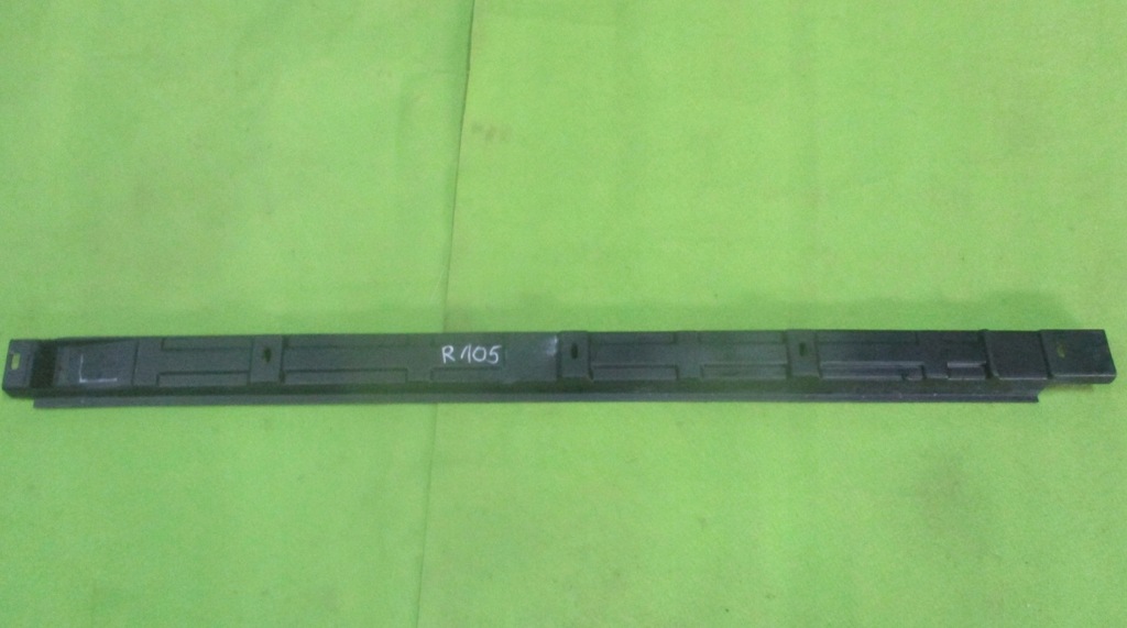 фото №1, Порог кронштейн порог mercedes w164 ml a1646981030