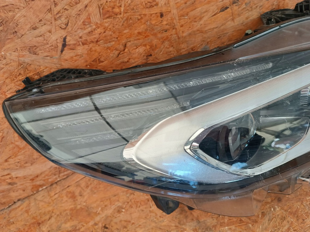Фара правый перед фара европа  led em2b-13w029-cm ford s-max mk2 2 Цена
