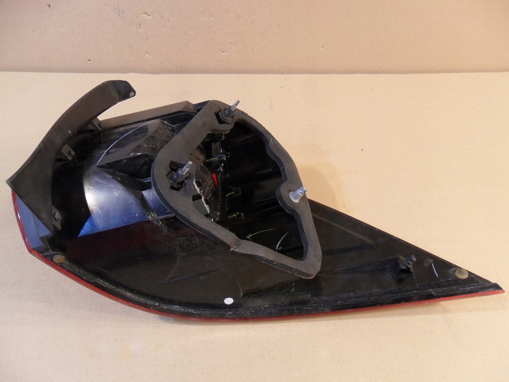 фото №11, Лампы задняя vw bora kombi