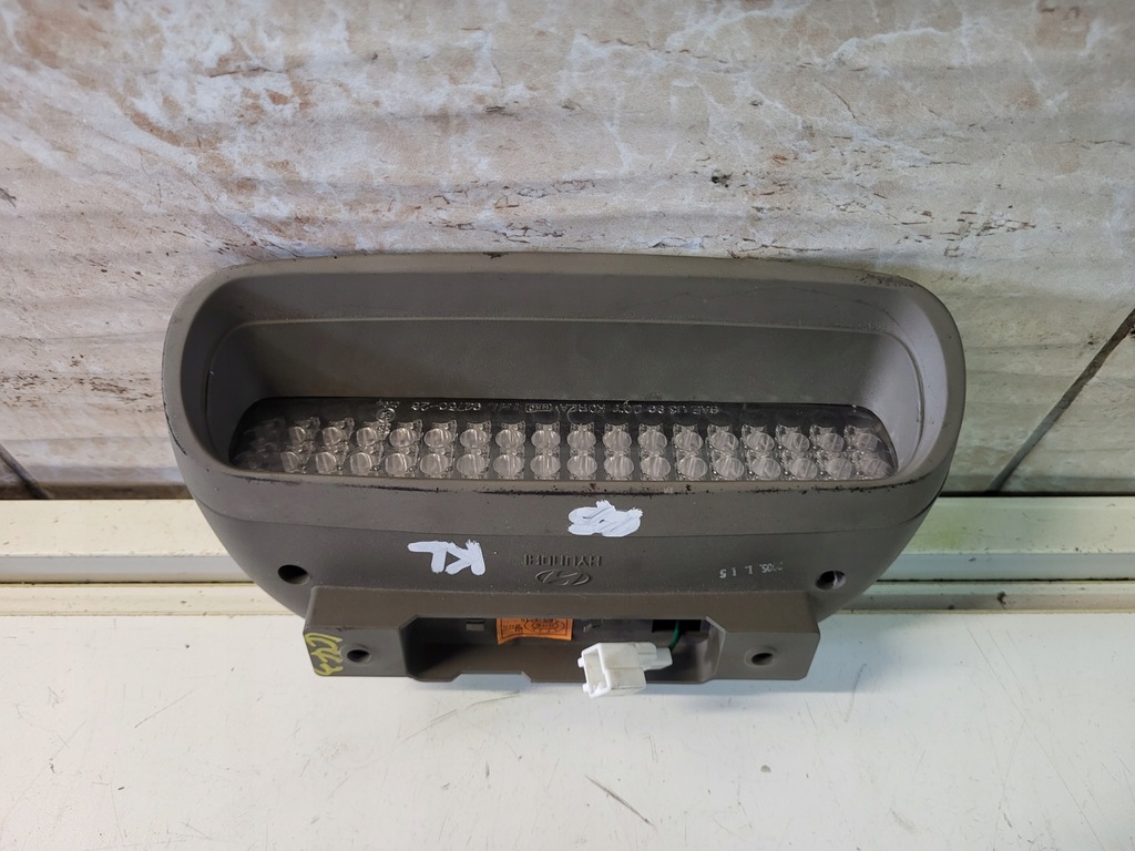 фото №1, Третій світло стоп-сигнал hyundai santa fe i