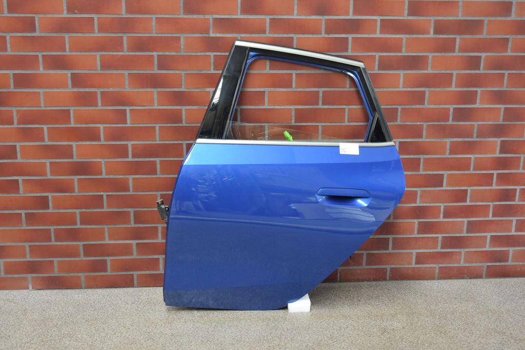 фото №1, Дверь левая задняя задние bmw 2 u06 c31