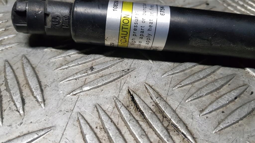 фото №11, Citroen c4 i picasso амортизаторы крышки крепления штифты