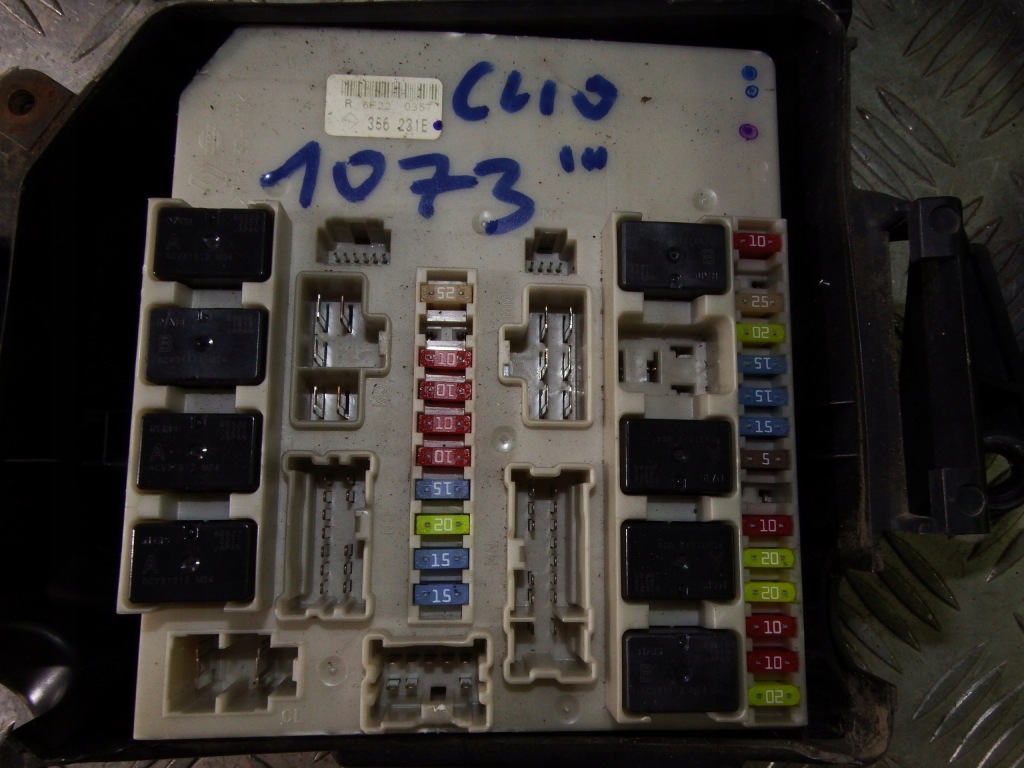 фото №2, Модуль bsi uch коробка предохранителей разъёмы renault clio iii modus 356231e