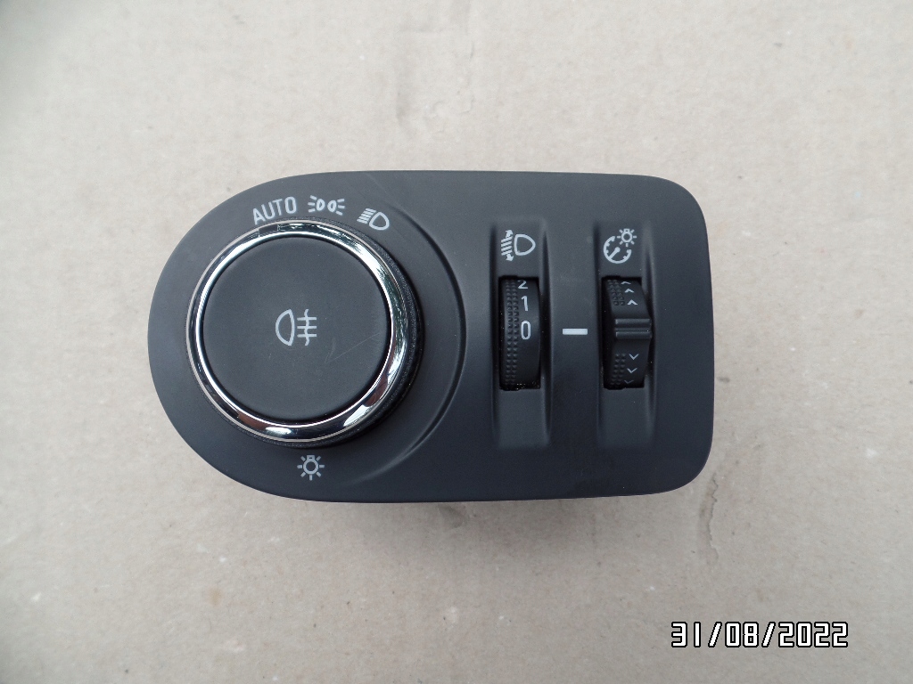 фото №1, Переключатель света opel combo e rifter 39085923