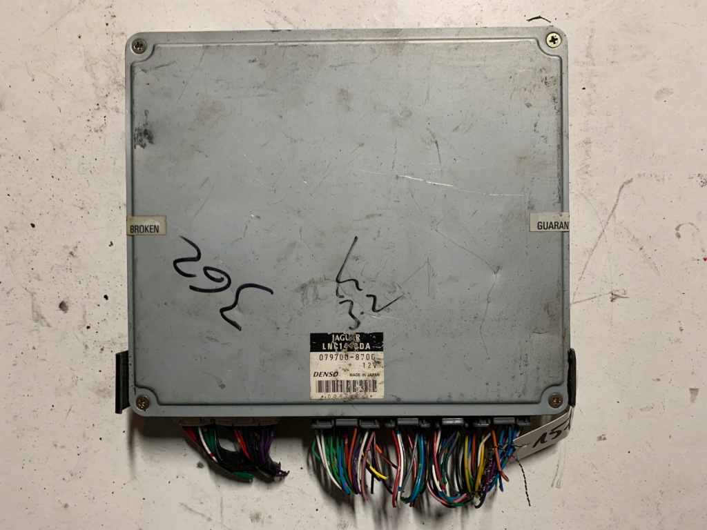 фото №1, Бортовий комп'ютер jaguar xj 3.2 079700-8700