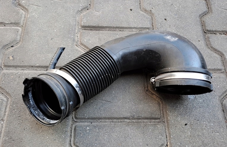 фото №1, Audi a6 c7 a7 4g труба шланг повітря 2.0tfsi