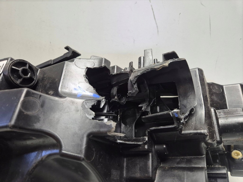 фото №8, Лампа повреждённая передняя правая seat ibiza v lift 2021- full led 6f1941008f