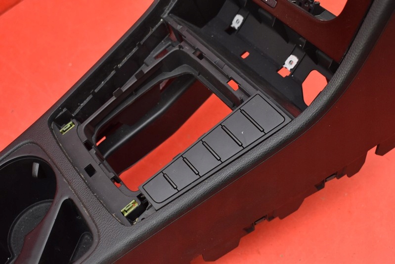 фото №7, Туннель средний подлокотник кожаный eu vw passat cc 08-12