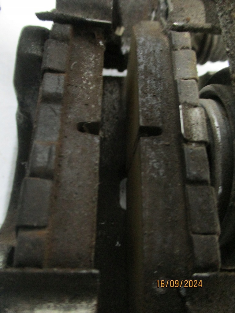 фото №9, Суппорт суппорты subaru forester iii 12r задняя задний