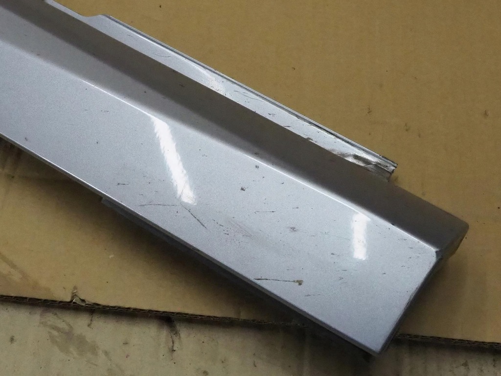 фото №11, Audi a6 c8 молдинг порог левая порог левый 4k0853855